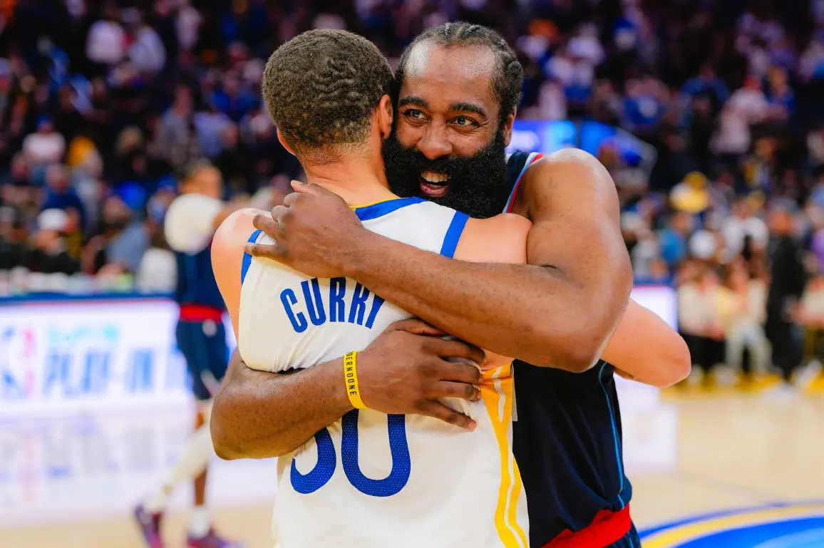 离开, 点名库明加