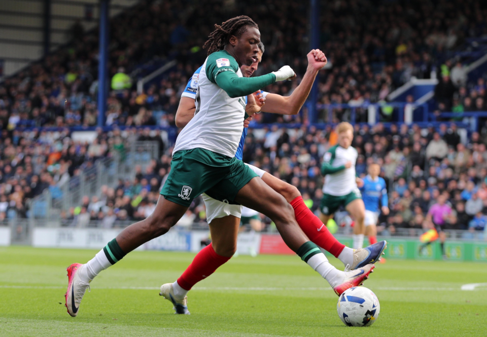 每月至少, VS布伦瑞 每月至少, VS布伦瑞