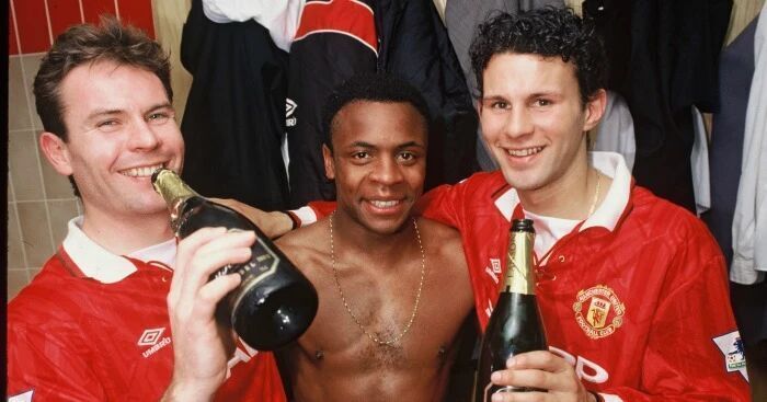 梅努需要与, Os, 尽管梅努在