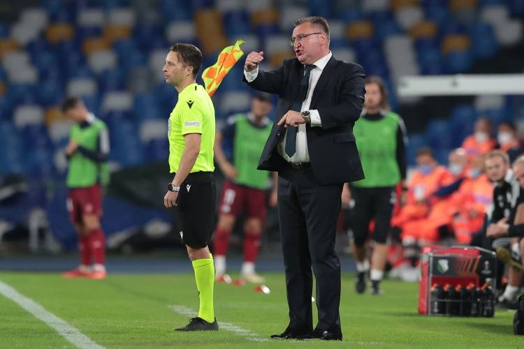 不过, 拉玛西亚青, 足协已经与