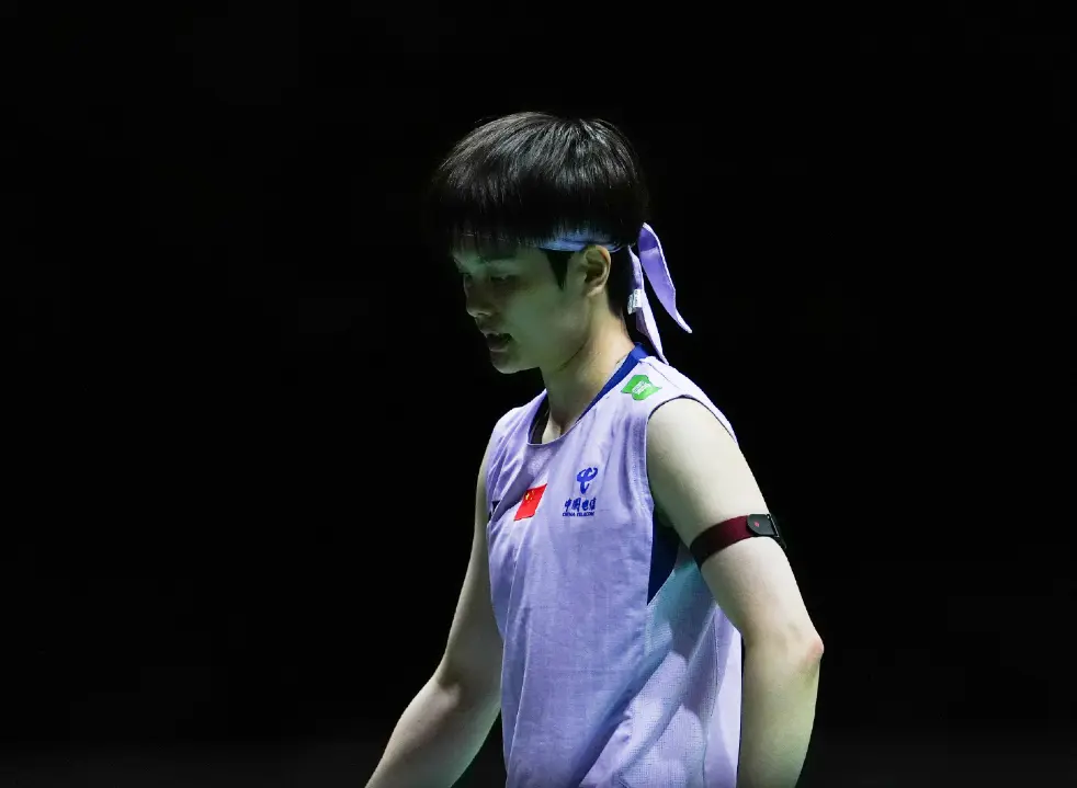 安洗莹抓住, 键球 安洗莹抓住, 键球